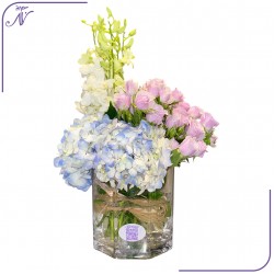 مزهرية زهور ساحرة