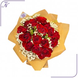 باقة الجوري الأحمر البديعة