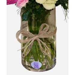 مزهرية ورود السحر الآسر