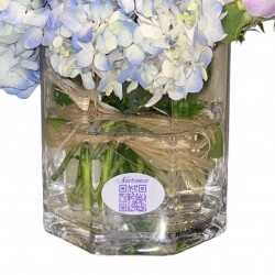 مزهرية زهور ساحرة