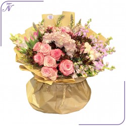 باقة زهور جذابة