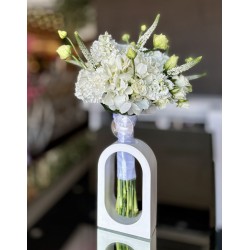 مسكة الجمال الهادىء للعروس