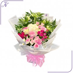 باقة زهور التناغم الملكي