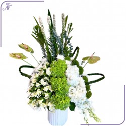 مزهرية تناغم الأبيض والأخضر 