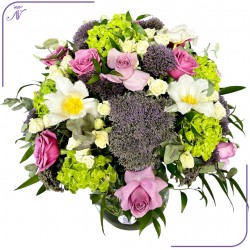 فازة زهور الأفاق الهادئة