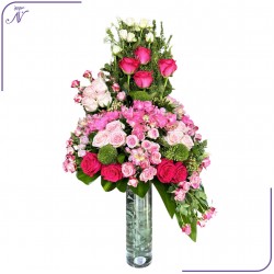 مزهرية أنغام بتلات وردية