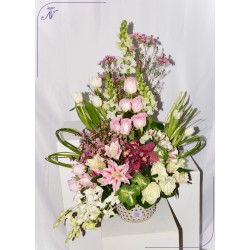 مزهرية الاناقة المتألقة